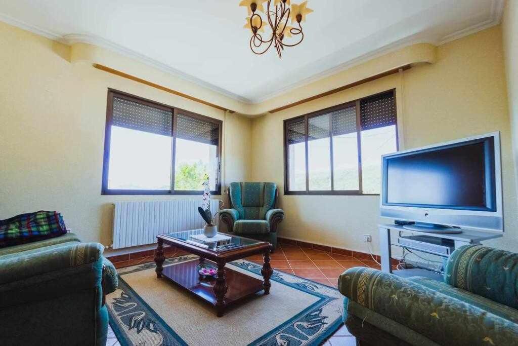 Hébergement de vacances Casa Ourense Guxinde
